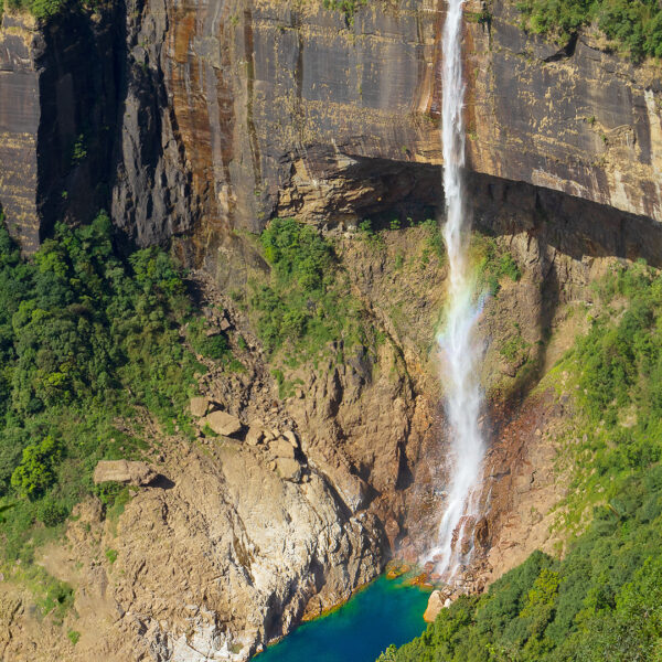 Noh Ka Likai Waterfall